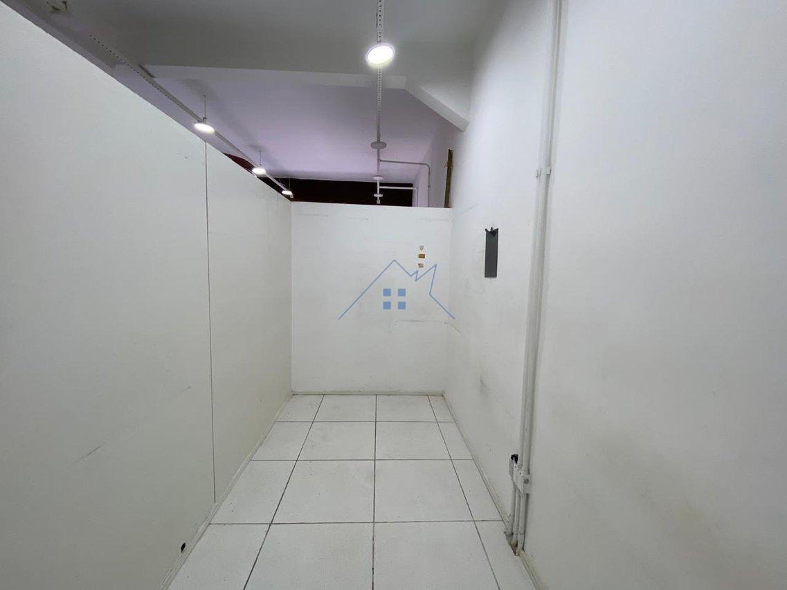 Sobreloja com 250m² em Pinheiros Rua Teodoro Sampaio São Paulo - 