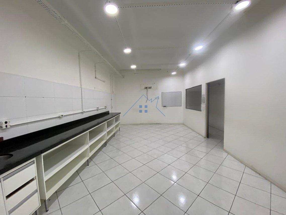 Sobreloja com 250m² em Pinheiros Rua Teodoro Sampaio São Paulo - 