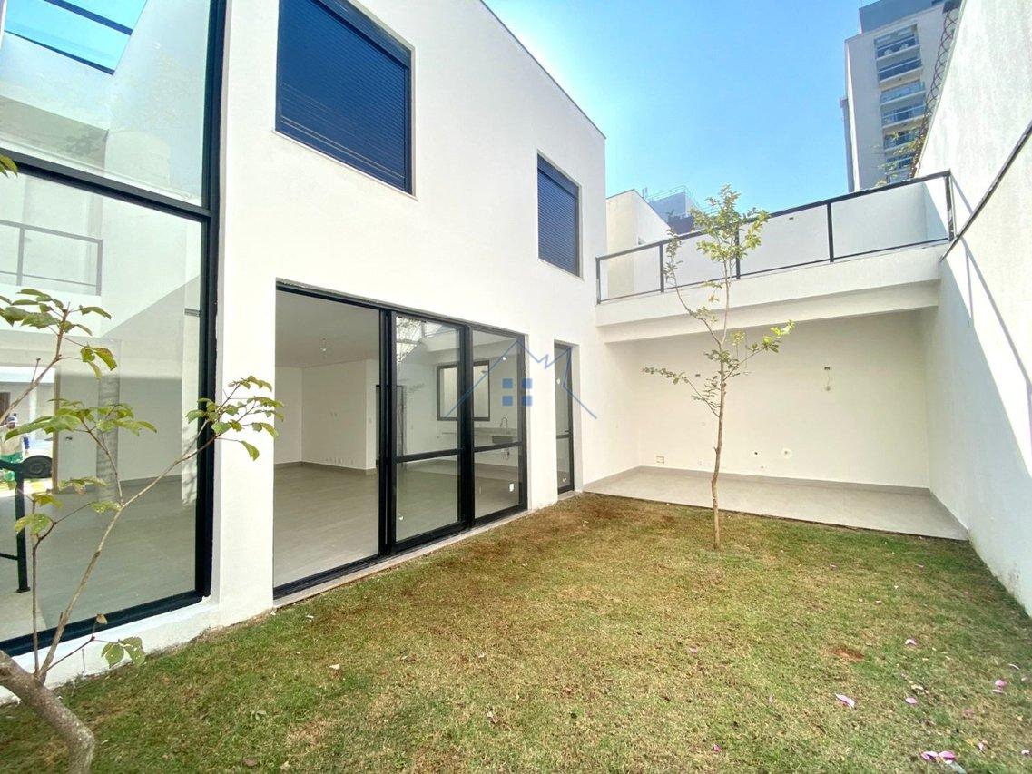 Casa em Condomínio com 310m² no Jd Prudência 02 suítes 02 vagas Rua Ossian Terceiro Teles São Paulo - 