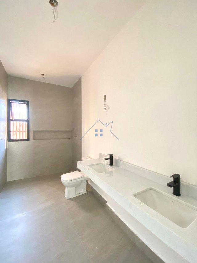 Casa em Condomínio com 310m² no Jd Prudência 02 suítes 02 vagas Rua Ossian Terceiro Teles São Paulo - 