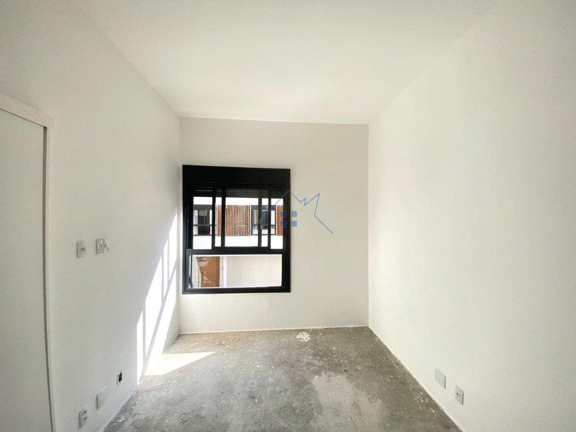 Casa em Condomínio com 310m² no Jd Prudência 02 suítes 02 vagas Rua Ossian Terceiro Teles São Paulo - 