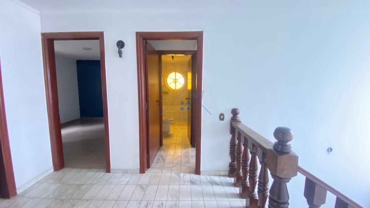 Casa com 221m&sup2; em Interlagos 4 dorms sendo 2 su&iacute;tes 6 vagas Rua Cláudio Daniel Rodrigues São Paulo - 