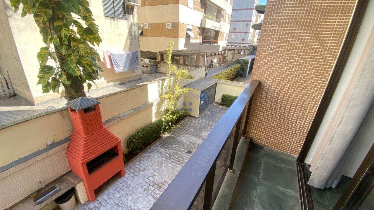 Apartamento no Guarujá 3 suítes 1 vaga Rua José Ferreira Canaes Filho Guarujá - 