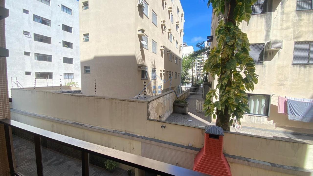 Apartamento no Guarujá 3 suítes 1 vaga Rua José Ferreira Canaes Filho Guarujá - 