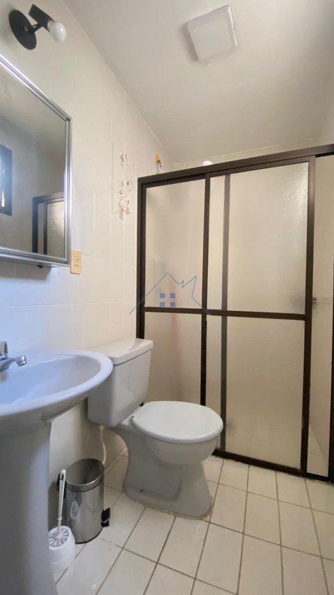 Apartamento no Guarujá 3 suítes 1 vaga Rua José Ferreira Canaes Filho Guarujá - 