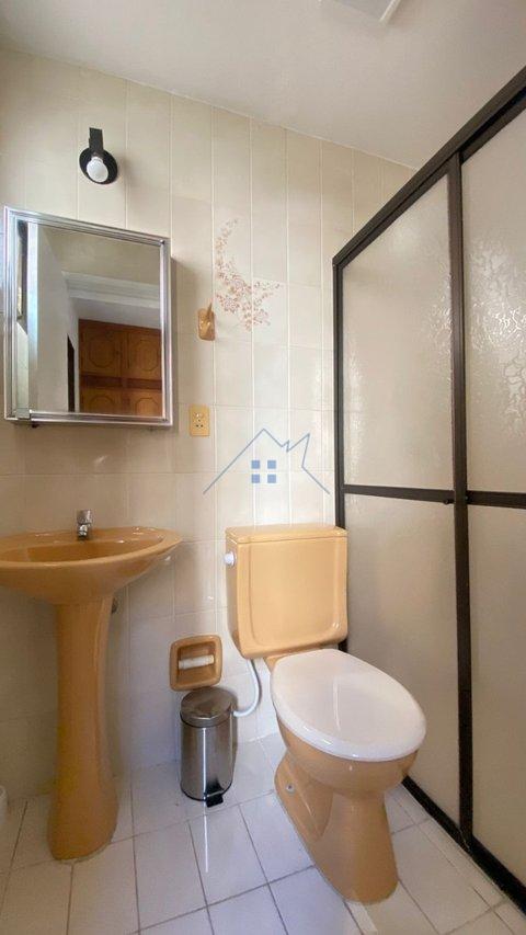 Apartamento no Guarujá 3 suítes 1 vaga Rua José Ferreira Canaes Filho Guarujá - 