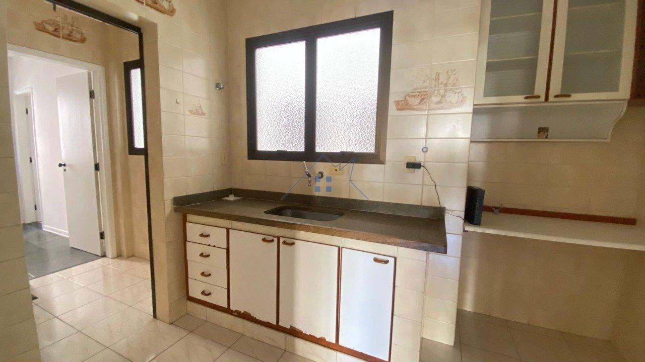 Apartamento no Guarujá 3 suítes 1 vaga Rua José Ferreira Canaes Filho Guarujá - 