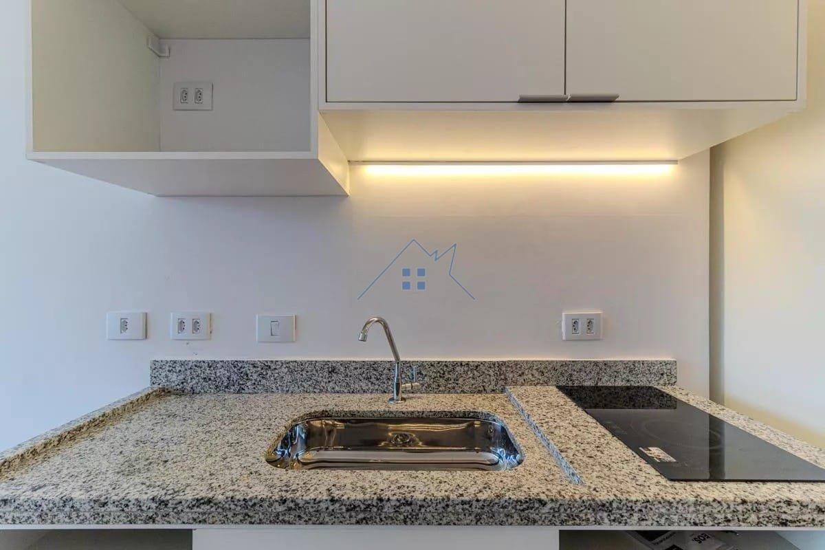 Studio na República 27m² - Aceita PET - Sem fiador ou depósito caução Largo do Arouche São Paulo - 