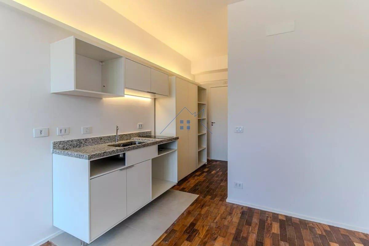 Studio na República 27m² - Aceita PET - Sem fiador ou depósito caução Largo do Arouche São Paulo - 