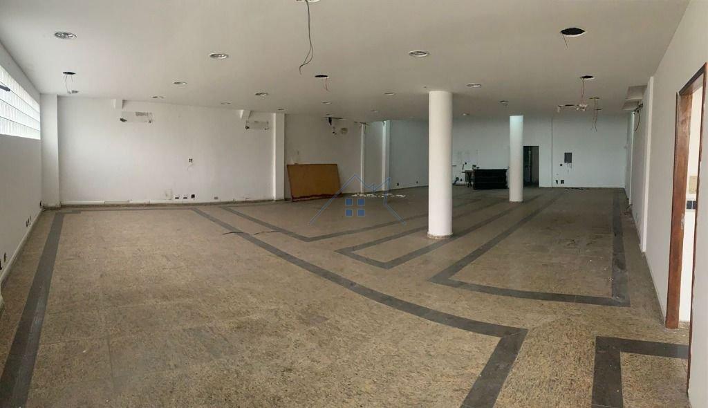 Prédio Comercial Locação no Campo Belo 3 andares 15 vagas 1447 m2  São Paulo - 