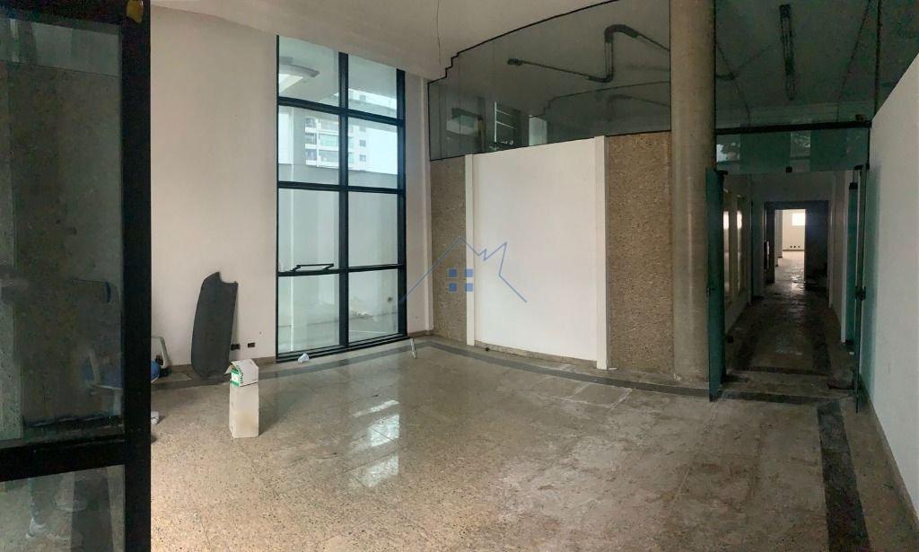 Prédio Comercial Locação no Campo Belo 3 andares 15 vagas 1447 m2  São Paulo - 