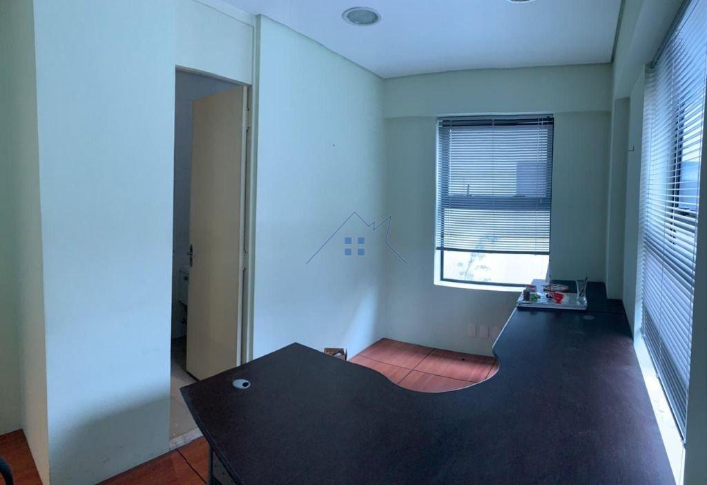 Prédio Comercial para Venda ou Locação na Vila Clementino 3 andares 15 vagas 901 m2  São Paulo - 