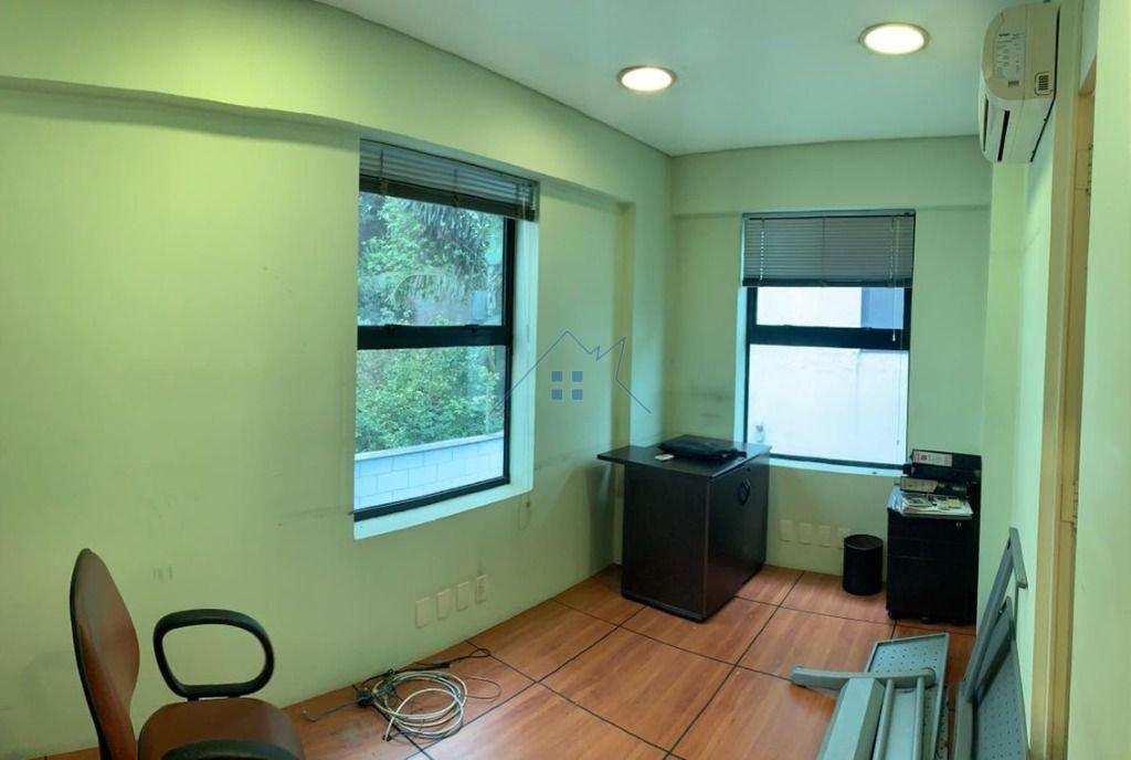 Prédio Comercial para Venda ou Locação na Vila Clementino 3 andares 15 vagas 901 m2  São Paulo - 