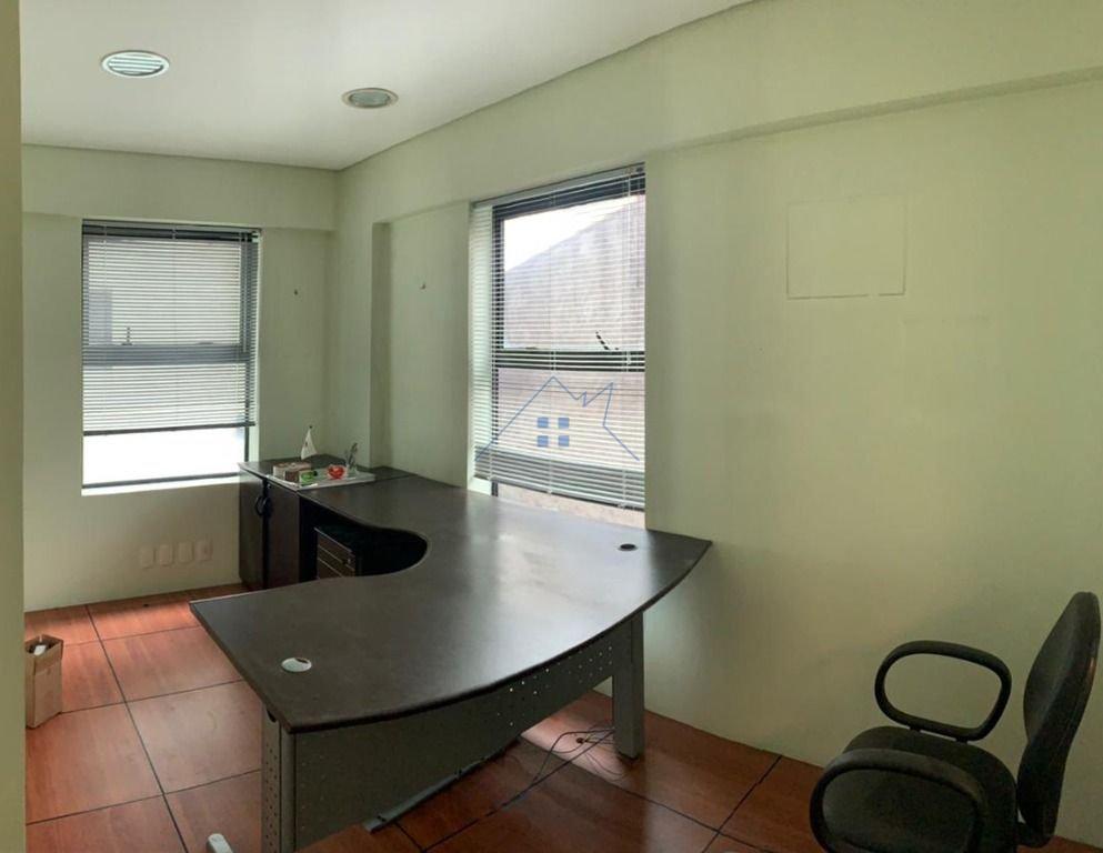 Prédio Comercial para Venda ou Locação na Vila Clementino 3 andares 15 vagas 901 m2  São Paulo - 