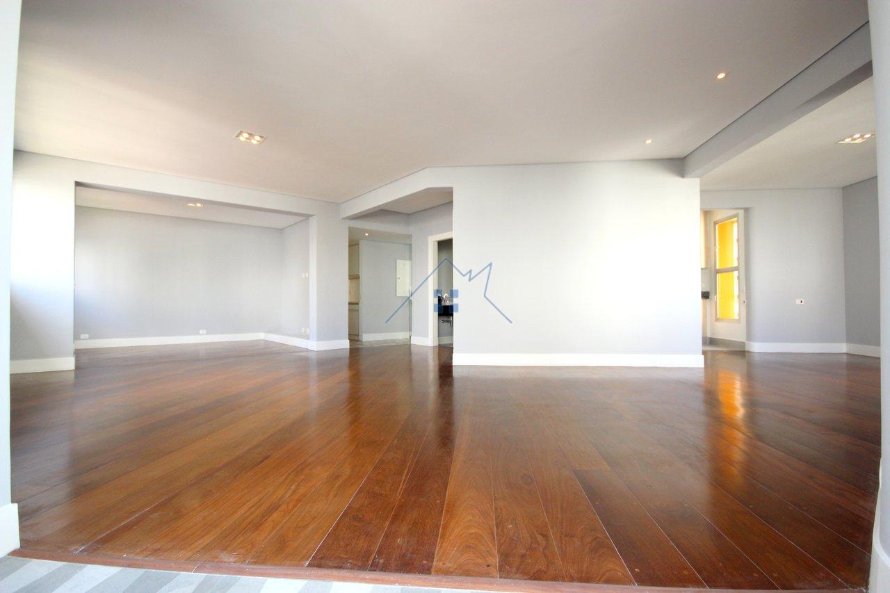 Apartamento Moema 3 suítes 3 vagas Varanda  São Paulo - 