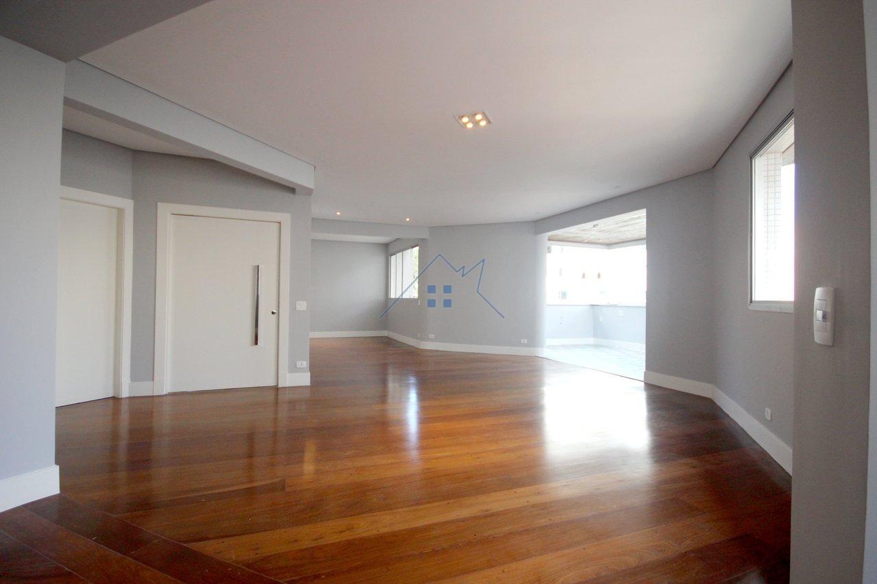 Apartamento Moema 3 suítes 3 vagas Varanda  São Paulo - 