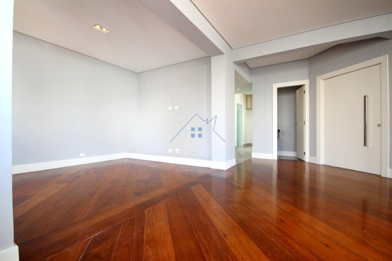 Apartamento Moema 3 suítes 3 vagas Varanda  São Paulo - 