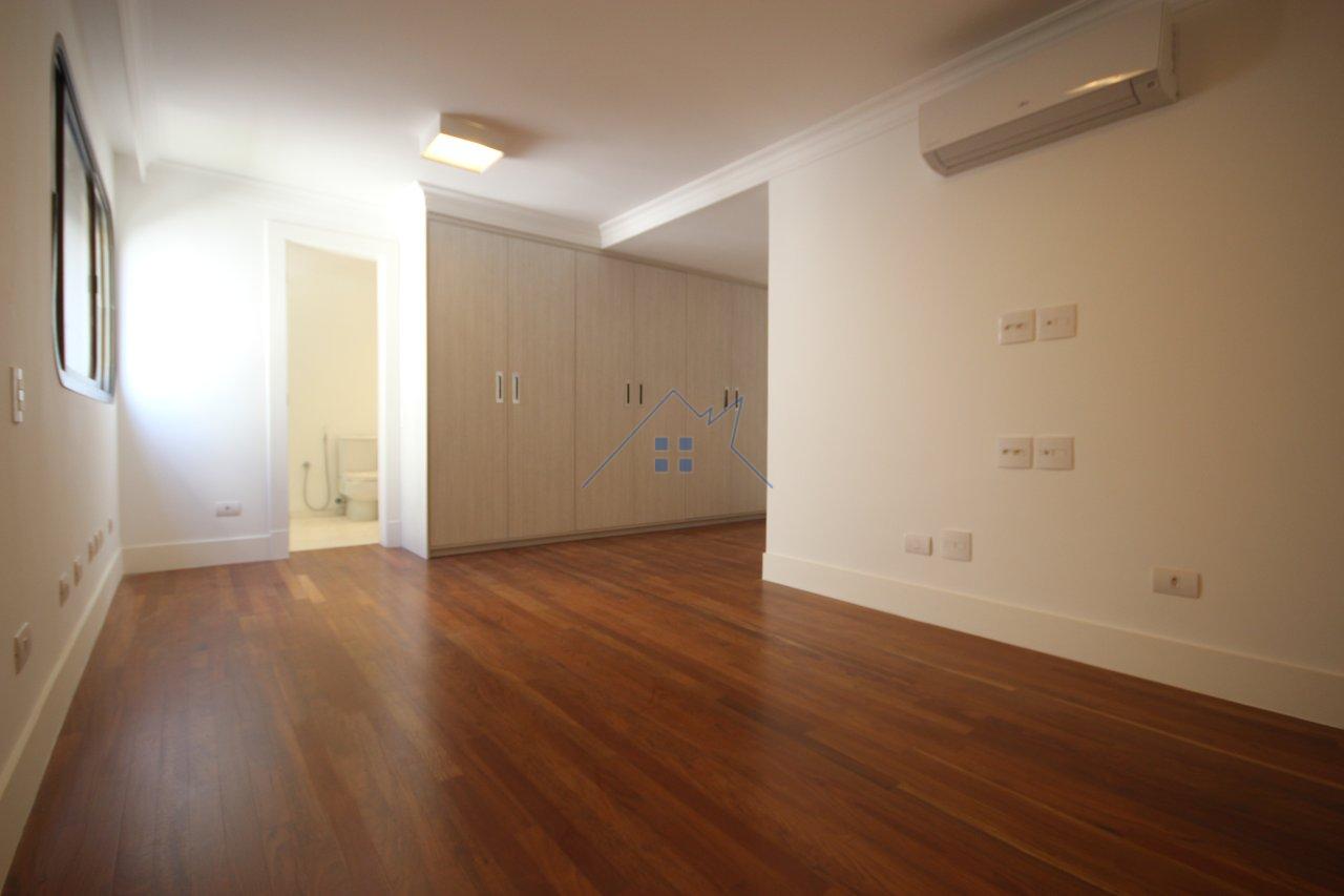 Cobertura Duplex Pacaembu 453 m2 Piscina Privativa e Espaço Gourmet  São Paulo - 