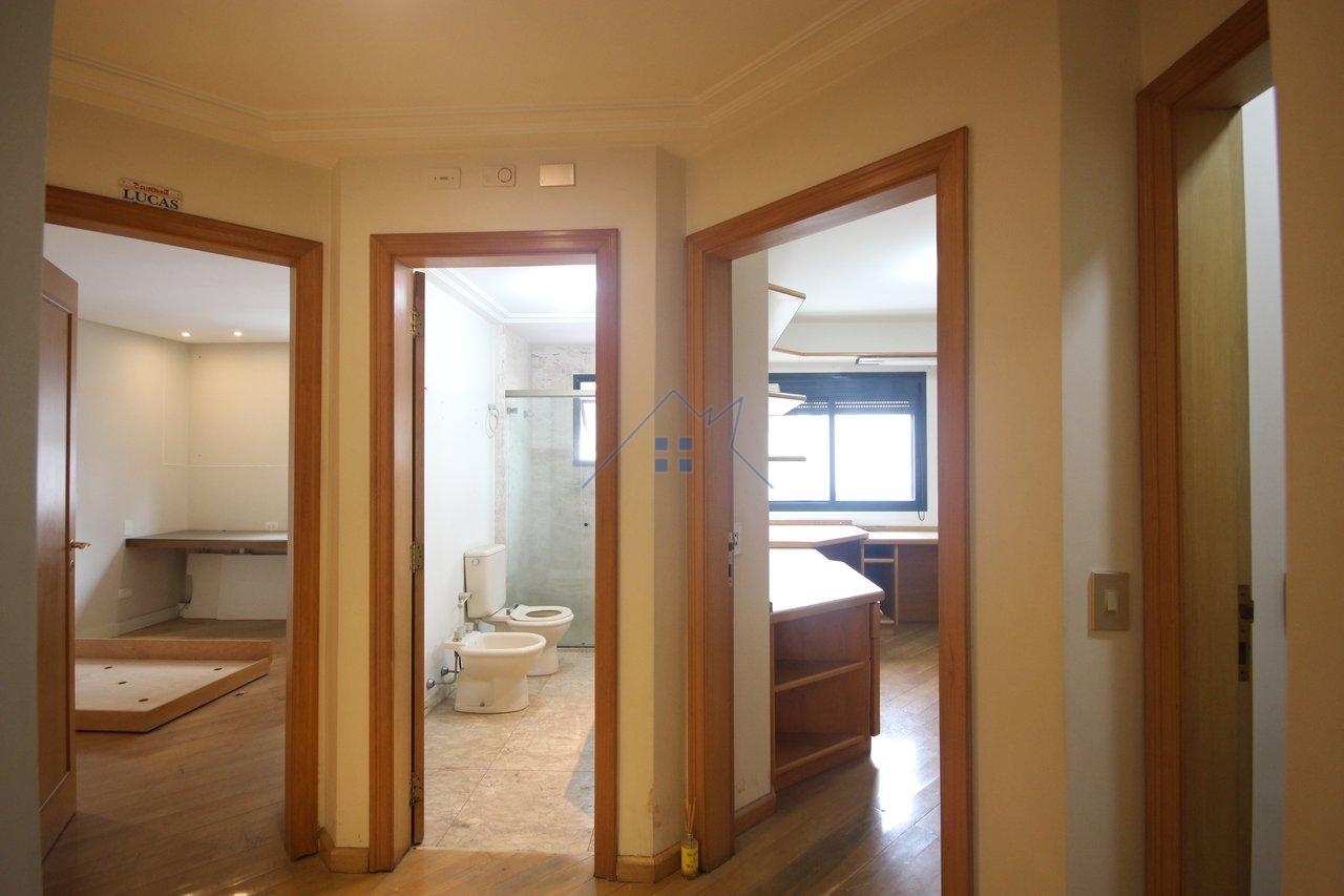 Apartamento Venda e Locação Higienópolis 4 quartos sendo 2 suítes 4 vagas Varanda  São Paulo - 