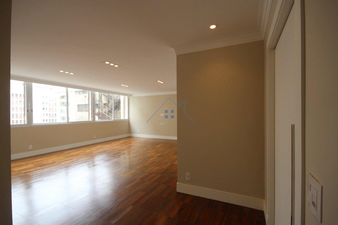 Apartamento Venda e Locação Higienópolis 3 quartos sendo 1 suíte 2 vagas Amplo Living  São Paulo - 
