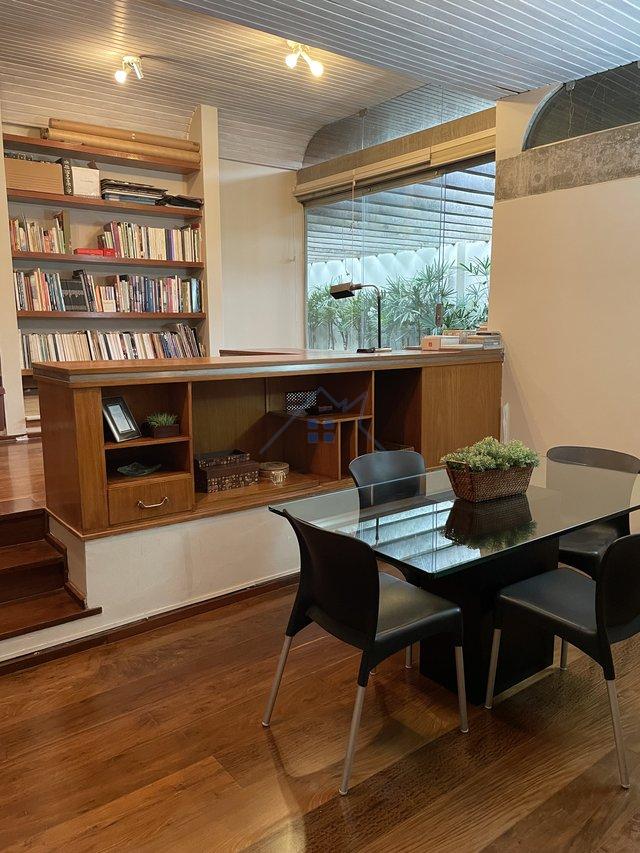 Casa Locação Morumbi 05 suítes 8 vagas  São Paulo - 