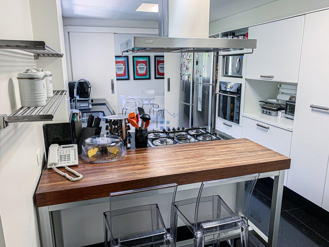 Apartamento Venda ou Locação Higienópolis 3 suítes 4 vagas Varanda  São Paulo - 