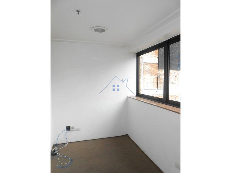 Conjunto Comercial com 1 sala 1 Banheiro 1 Copa 1 vaga Avenida Angélica  São Paulo - 