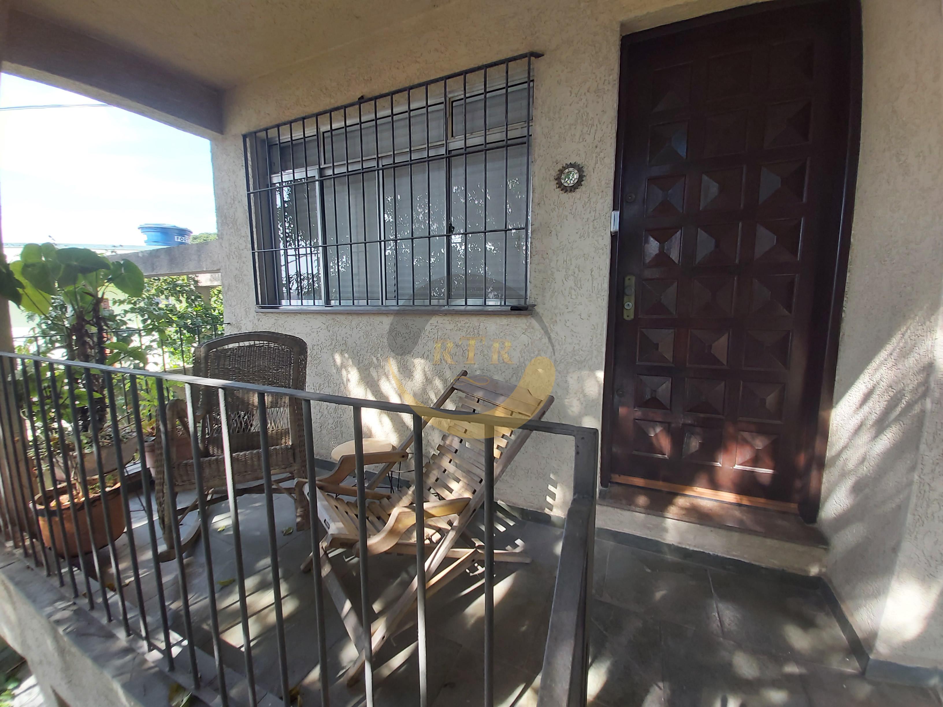 Casa T&eacute;rrea, 3 Quartos, 1 Suite, Escrit&oacute;rio Fundos, Copa e Banheiro, 7 Vagas, Monte Kemel  São Paulo - 