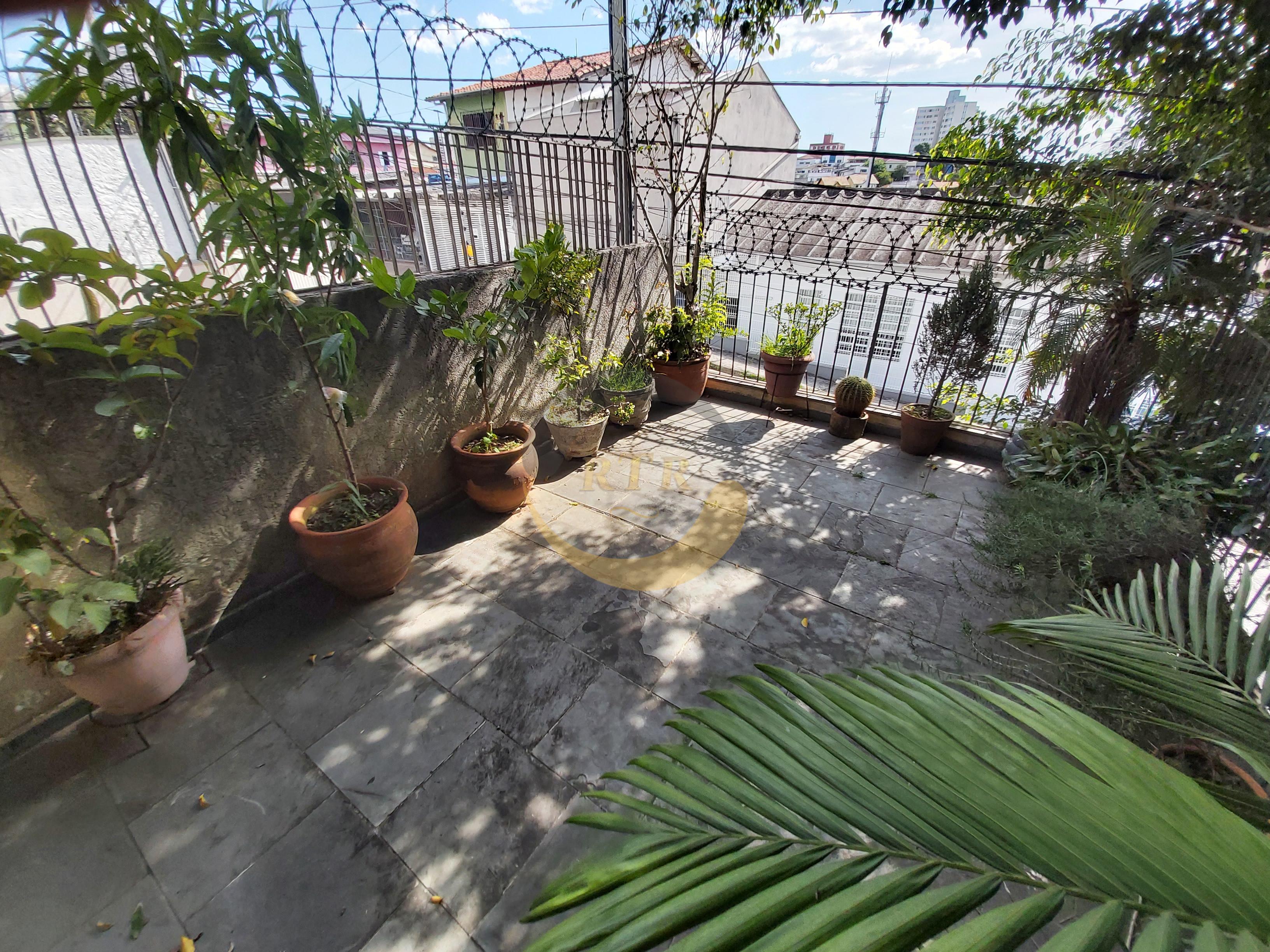 Casa T&eacute;rrea, 3 Quartos, 1 Suite, Escrit&oacute;rio Fundos, Copa e Banheiro, 7 Vagas, Monte Kemel  São Paulo - 