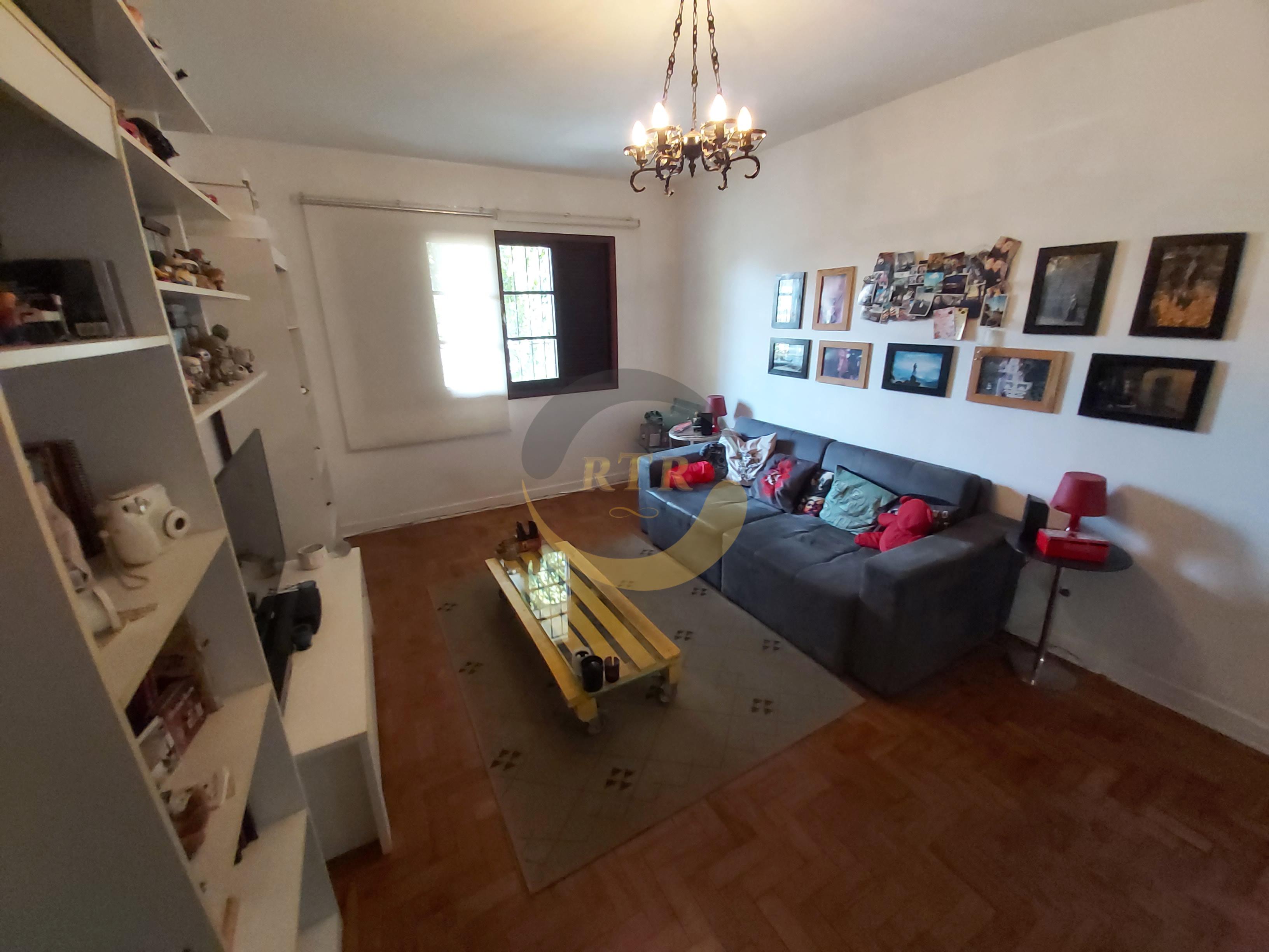 Casa T&eacute;rrea, 3 Quartos, 1 Suite, Escrit&oacute;rio Fundos, Copa e Banheiro, 7 Vagas, Monte Kemel  São Paulo - 