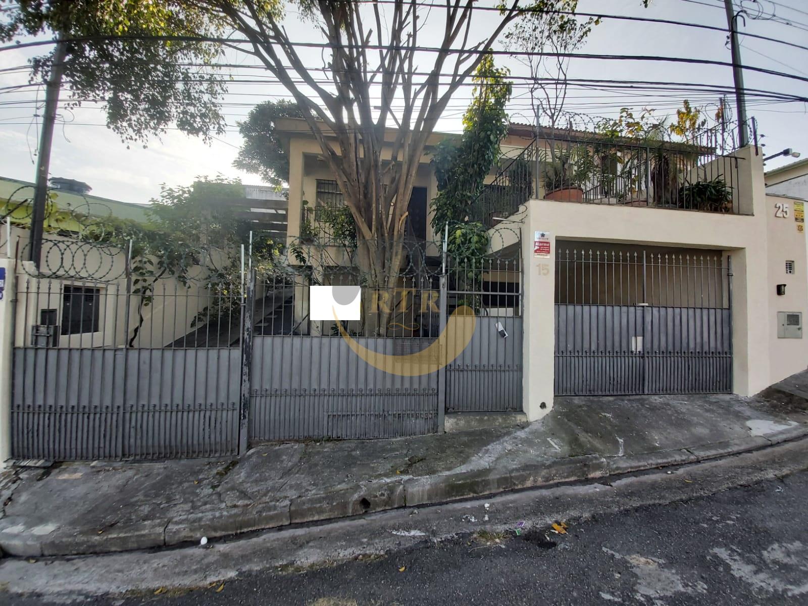 Casa T&eacute;rrea, 3 Quartos, 1 Suite, Escrit&oacute;rio Fundos, Copa e Banheiro, 7 Vagas, Monte Kemel  São Paulo - 