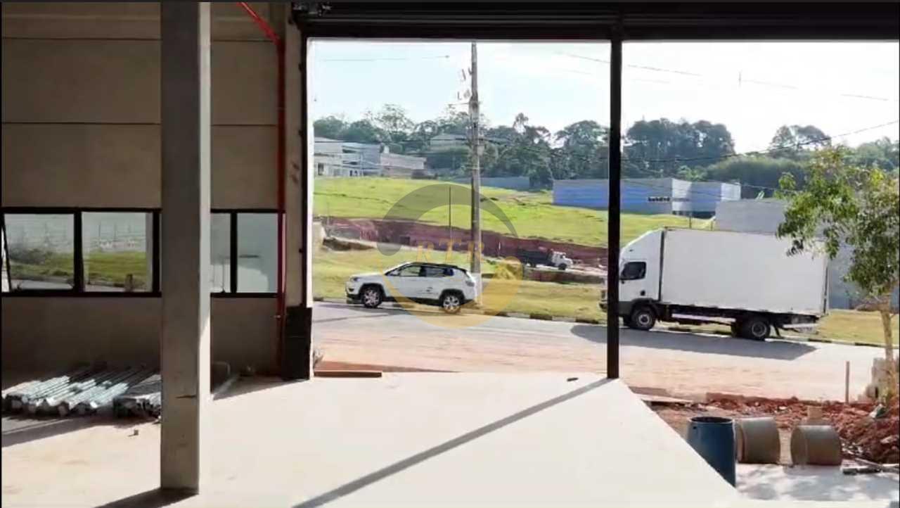 Galp&atilde;o, Rod. Rap. Tavares Km 40, Cotia, Cond. Fechado, Vesti&aacute;rio, Docas, Copa, P&aacute;tio RODOVIA RAPOSO TAVARES  Cotia - 