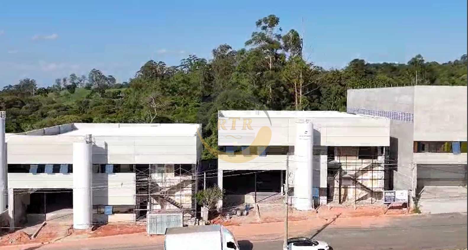 Galp&atilde;o, Rod. Rap. Tavares Km 40, Cotia, Cond. Fechado, Vesti&aacute;rio, Docas, Copa, P&aacute;tio RODOVIA RAPOSO TAVARES  Cotia - 