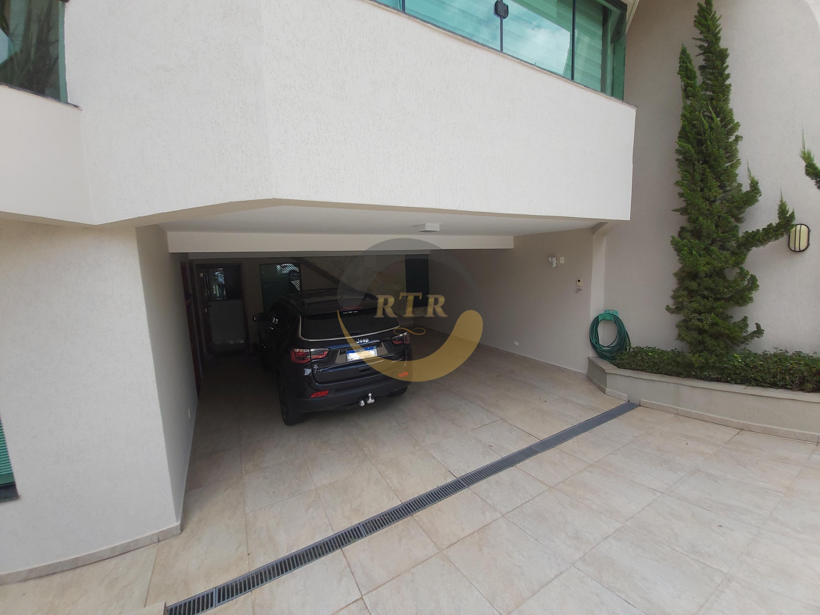 S&atilde;o Roque Nobre, Sobrado Alto Padr&atilde;o 340m&sup2;, 3 Su&iacute;tes, Piscina, Aquecimento Solar  São Roque - 