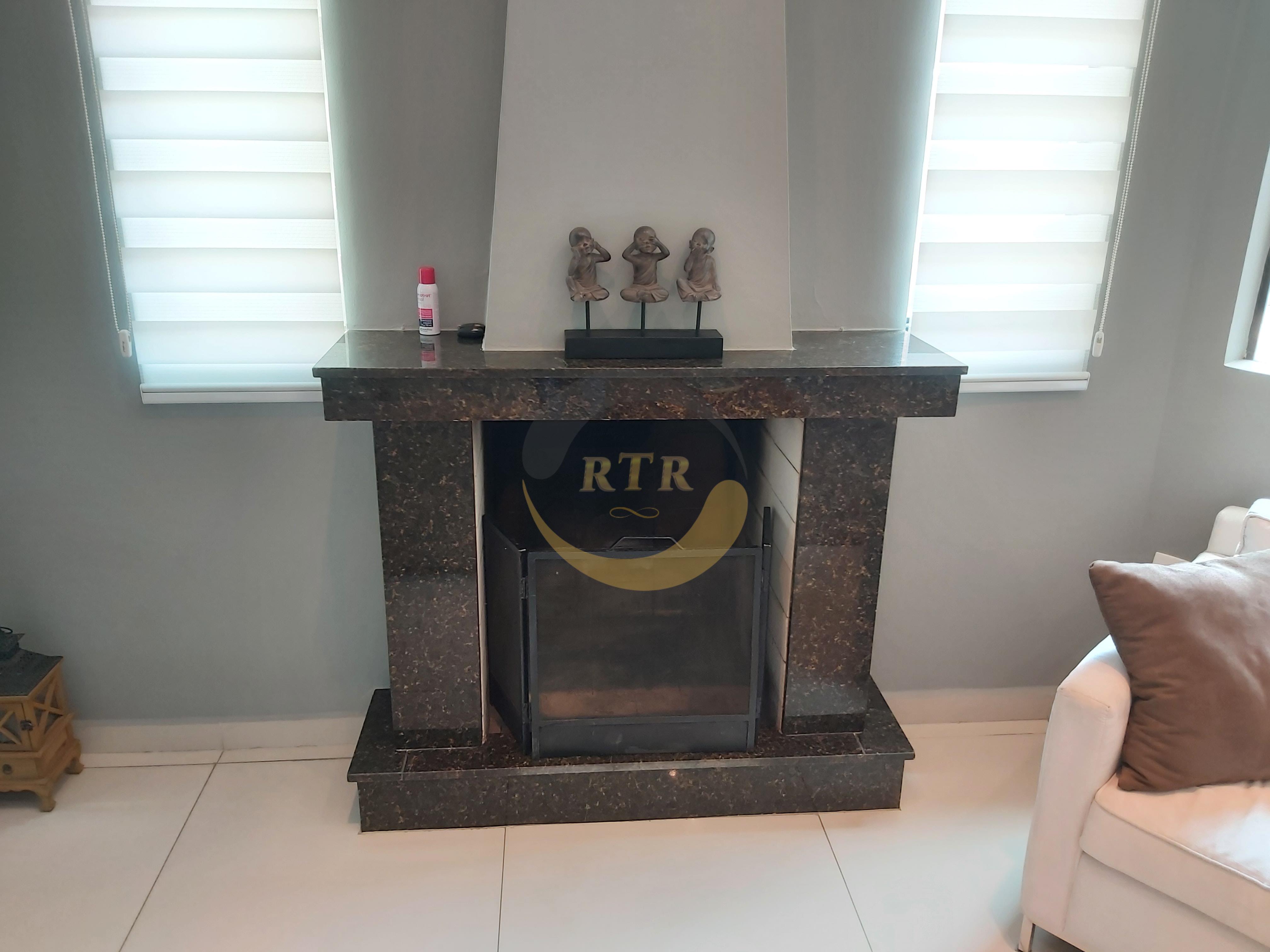 S&atilde;o Roque Nobre, Sobrado Alto Padr&atilde;o 340m&sup2;, 3 Su&iacute;tes, Piscina, Aquecimento Solar  São Roque - 