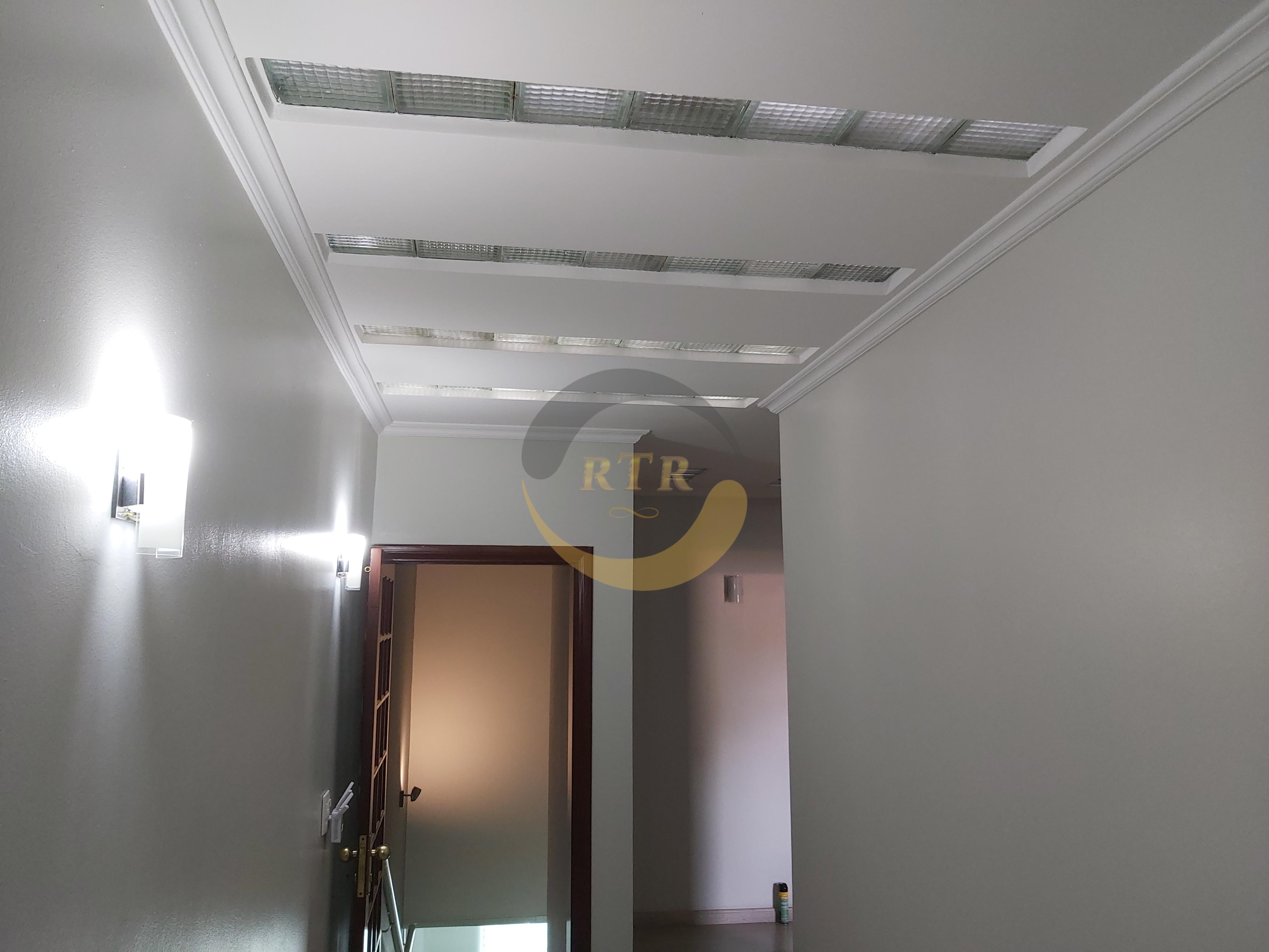 S&atilde;o Roque Nobre, Sobrado Alto Padr&atilde;o 340m&sup2;, 3 Su&iacute;tes, Piscina, Aquecimento Solar  São Roque - 