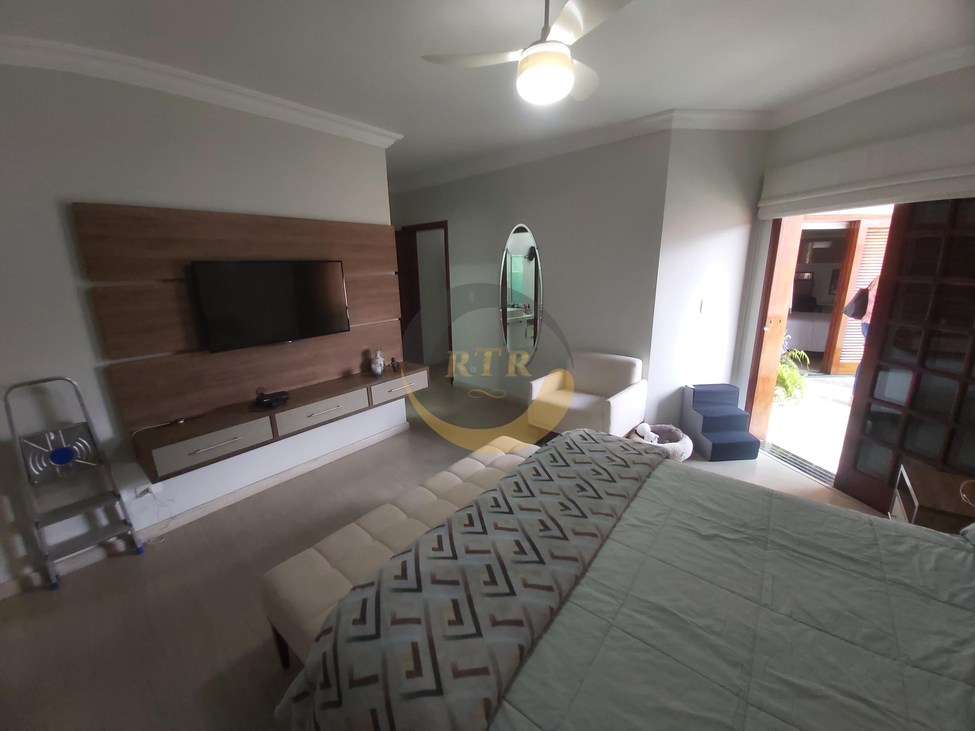 S&atilde;o Roque Nobre, Sobrado Alto Padr&atilde;o 340m&sup2;, 3 Su&iacute;tes, Piscina, Aquecimento Solar  São Roque - 