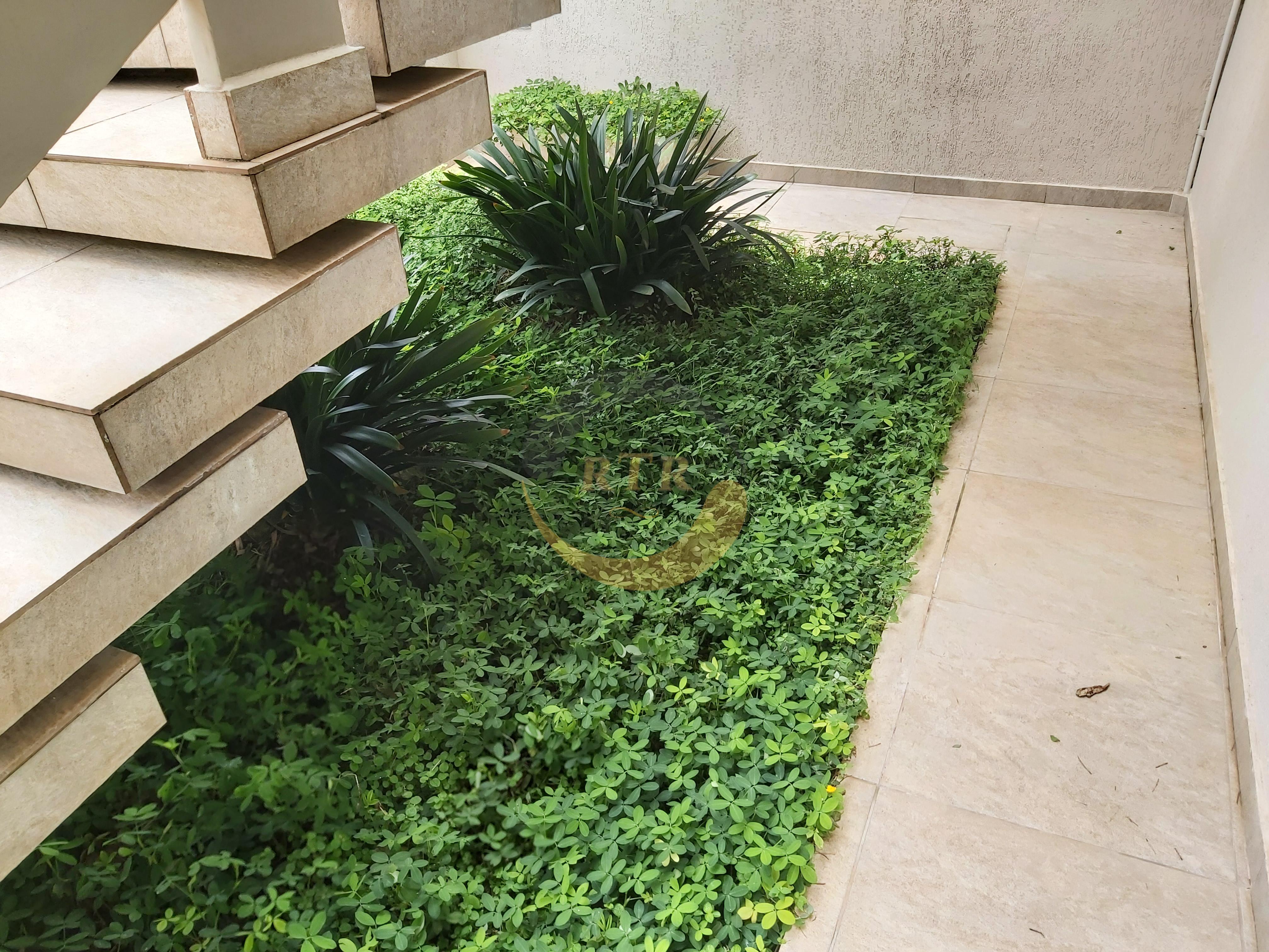 S&atilde;o Roque Nobre, Sobrado Alto Padr&atilde;o 340m&sup2;, 3 Su&iacute;tes, Piscina, Aquecimento Solar  São Roque - 