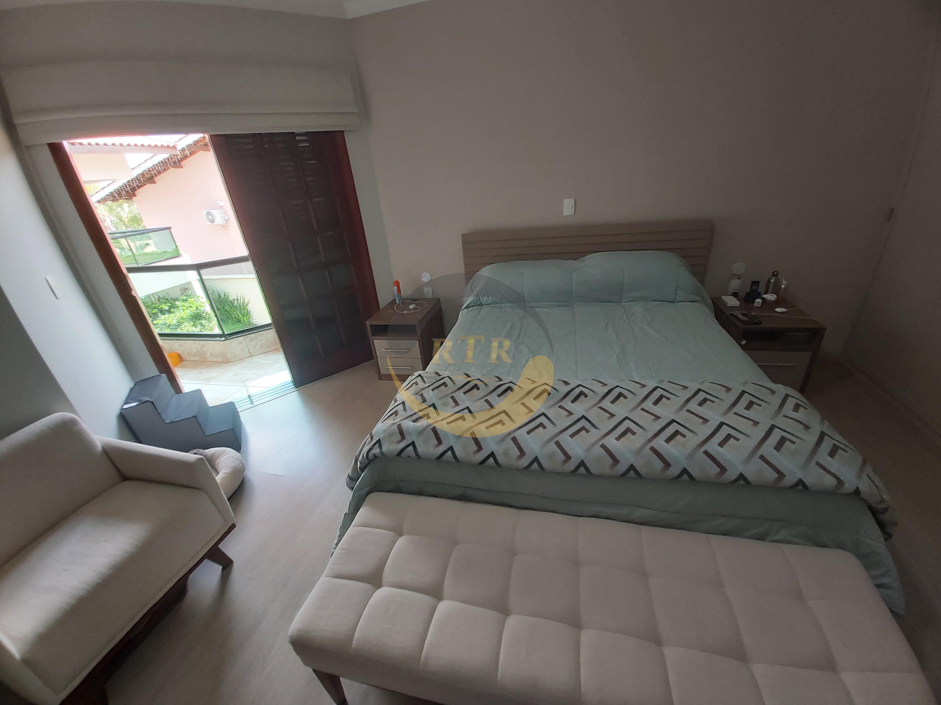 S&atilde;o Roque Nobre, Sobrado Alto Padr&atilde;o 340m&sup2;, 3 Su&iacute;tes, Piscina, Aquecimento Solar  São Roque - 