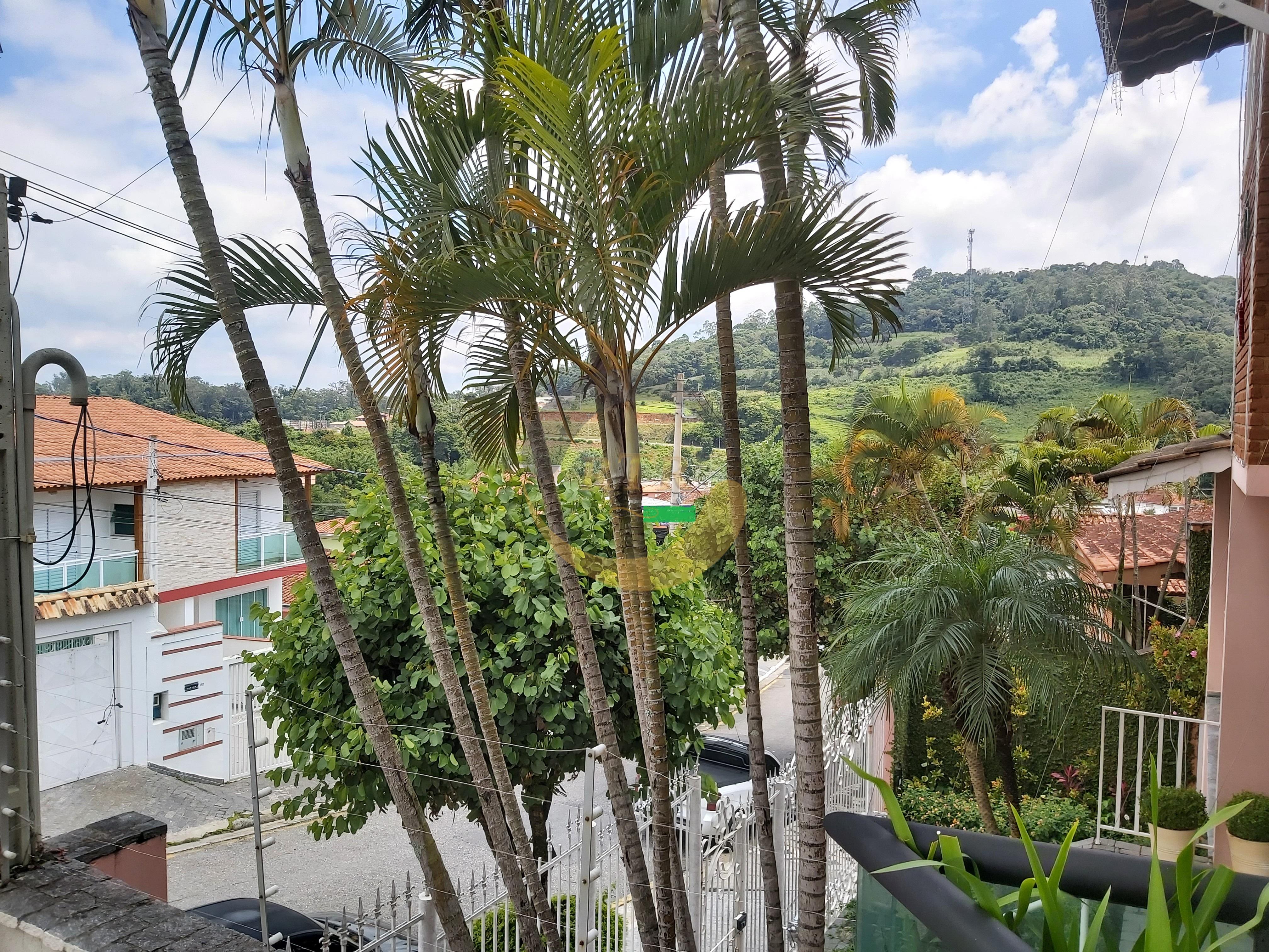 S&atilde;o Roque Nobre, Sobrado Alto Padr&atilde;o 340m&sup2;, 3 Su&iacute;tes, Piscina, Aquecimento Solar  São Roque - 