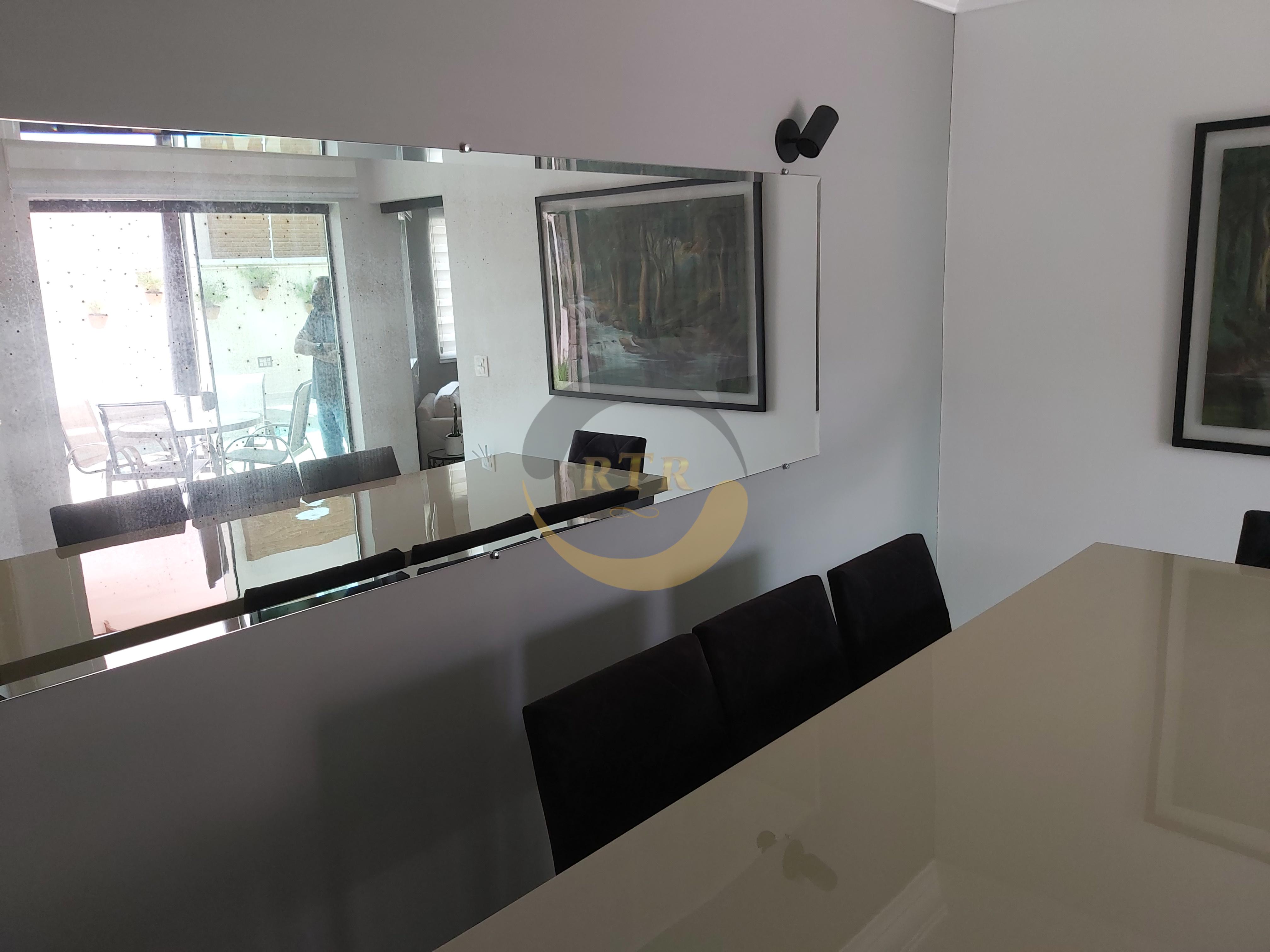 S&atilde;o Roque Nobre, Sobrado Alto Padr&atilde;o 340m&sup2;, 3 Su&iacute;tes, Piscina, Aquecimento Solar  São Roque - 
