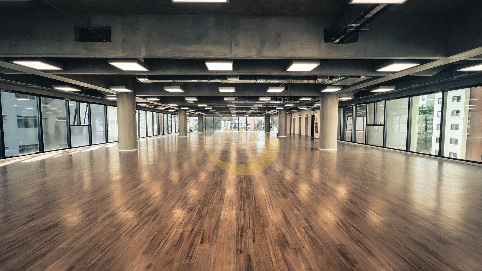 Escrit&oacute;rios Amplos, Pinheiros, 550m do metr&ocirc;, 18 Vgs, 2 Lajes, 1&ordm;A - 883m&sup2; - 5&ordm;A - 779m&sup2;  São Paulo - 