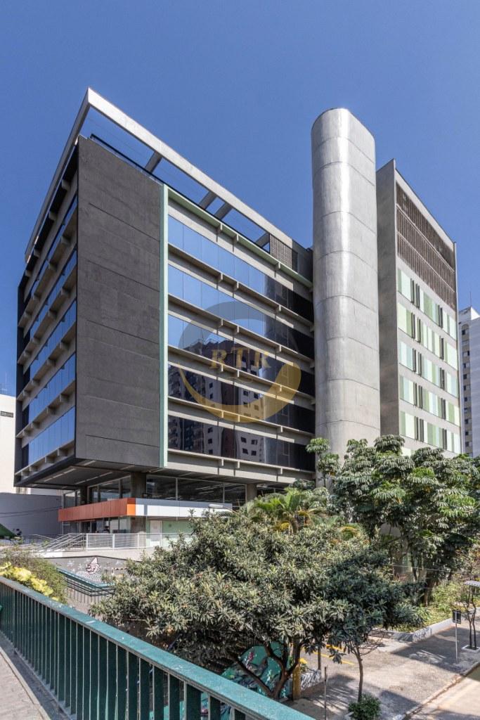 Escrit&oacute;rios Amplos, Pinheiros, 550m do metr&ocirc;, 18 Vgs, 2 Lajes, 1&ordm;A - 883m&sup2; - 5&ordm;A - 779m&sup2;  São Paulo - 