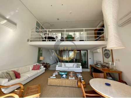 Sofistica&ccedil;&atilde;o, Conforto &agrave; Beira-Mar, Casa alto Padr&atilde;o, 458 M&sup2;, 5 su&iacute;tes, 4 vagas, P&eacute; Areia  Guarujá - 