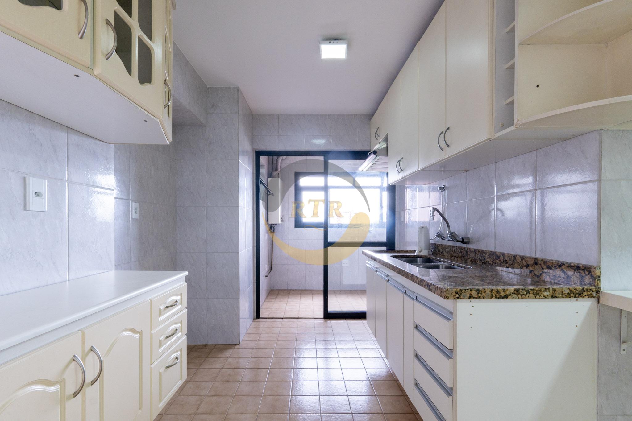 Lindo Apartamento Morumbi, Rua Calma, 3 Dts, sendo 1Su&iacute;te, 3 banheiros, 2 Vgs, Lazer  São Paulo - 