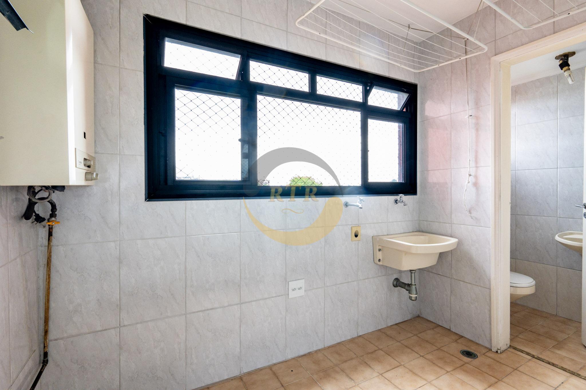 Lindo Apartamento Morumbi, Rua Calma, 3 Dts, sendo 1Su&iacute;te, 3 banheiros, 2 Vgs, Lazer  São Paulo - 