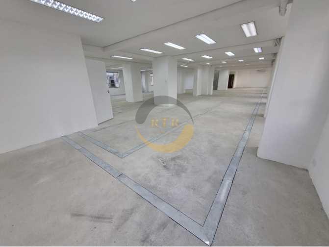 Loca&ccedil;&atilde;o Laje Comercial reformada 554 m&sup2; 7&ordm; Andar Localiza&ccedil;&atilde;o Estrat&eacute;gica Centro SP  São Paulo - 