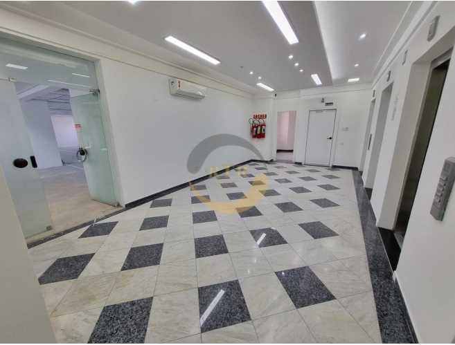 Loca&ccedil;&atilde;o Laje Comercial reformada 562 m&sup2; 8&ordm; Andar Localiza&ccedil;&atilde;o Estrat&eacute;gica Centro de SP  São Paulo - 