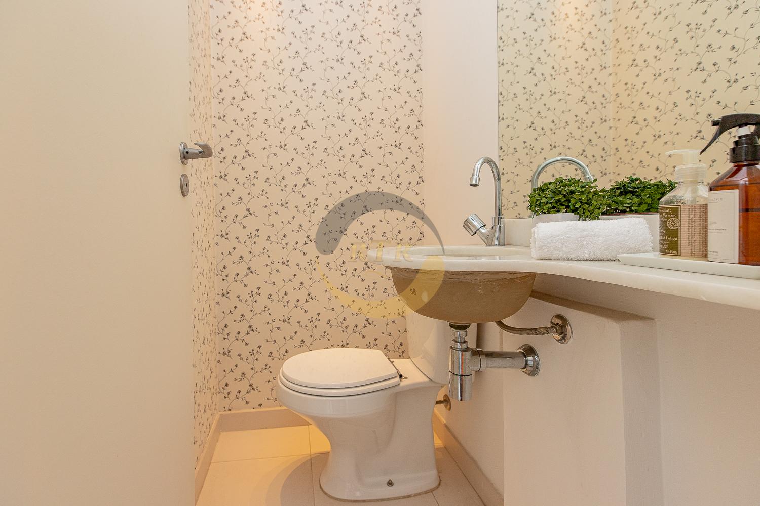 Ch&aacute;cara Sto. Antonio, Cobertura Duplex 284m&sup2;, 4 Dts 3 Suites, 3 Vgs, Vista 180&ordm; lind&iacute;ssima  São Paulo - 