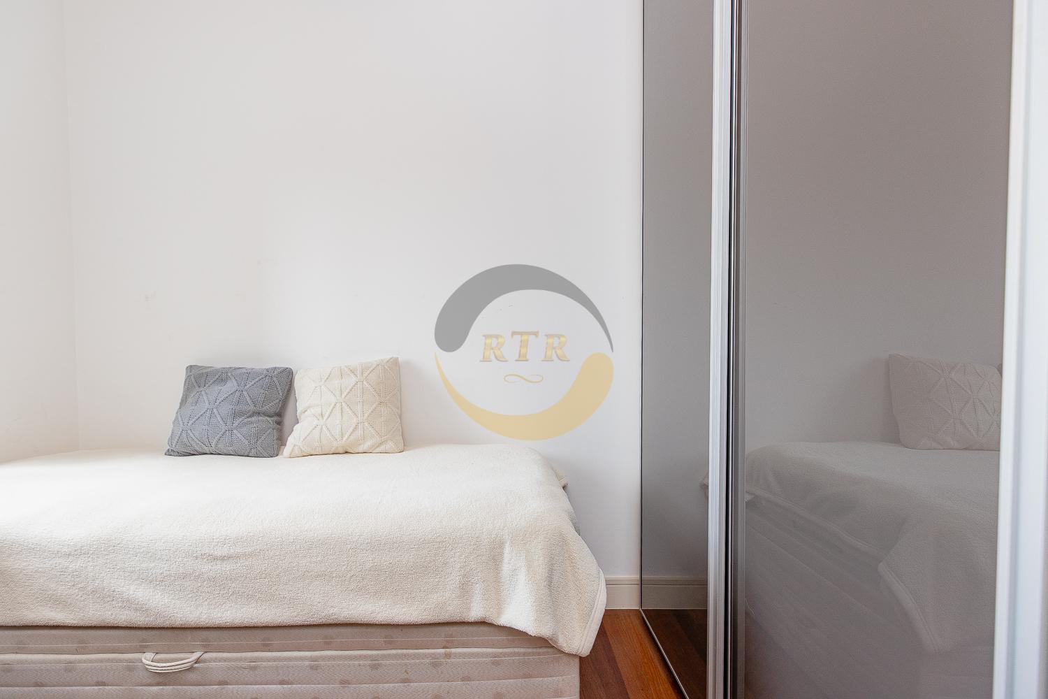 Ch&aacute;cara Sto. Antonio, Cobertura Duplex 284m&sup2;, 4 Dts 3 Suites, 3 Vgs, Vista 180&ordm; lind&iacute;ssima  São Paulo - 